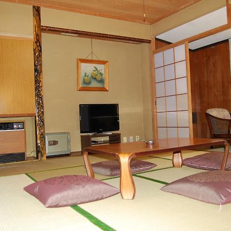 Shiga Riverside Hotel Yamanouchi  Bagian luar foto